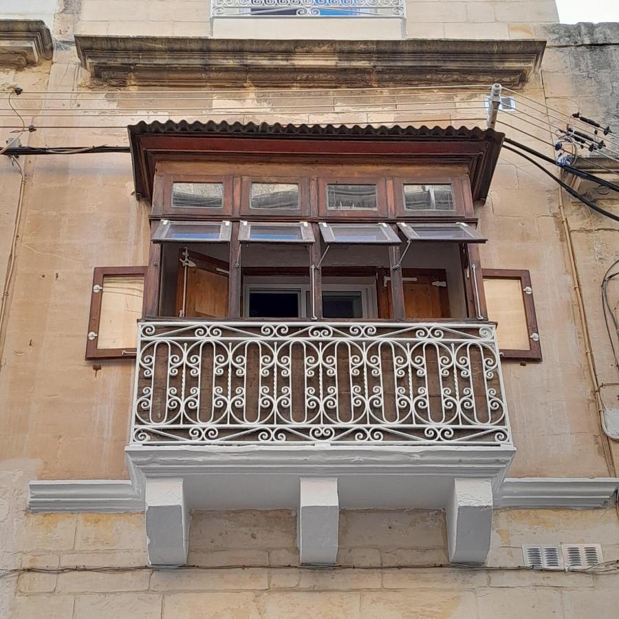Limestone Sun Suites Sliema Exterior foto